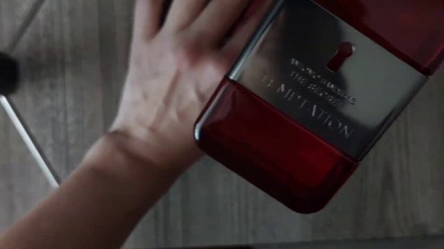 Распаковка — Туалетная вода Antonio Banderas The Secret Temptation смотреть онлайн