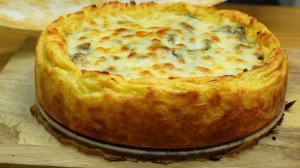 Картофельный пирог с грибами и сыром
