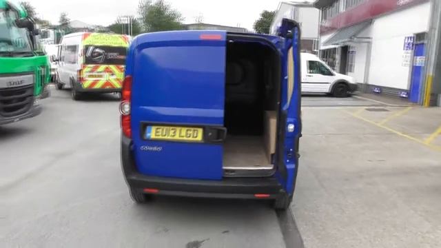 VAUXHALL Combo 2000 L1h1 Cdti U10556