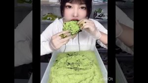 ASMR ICE EATING WITH HEAVY MATCHA GREEN TEA POWDER, SHAVED ICE, CRUNCHY ICE, FOAM ICE, ICE EATING