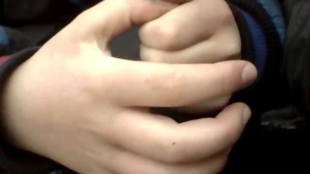 Як хрустіти пальцями смотреть онлайн