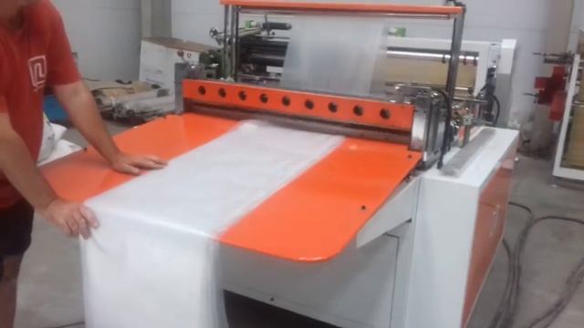 Пакетоделательная машина для широкоформатных пакетов. PR-pack-1000Т-BH -1 смотреть онлайн