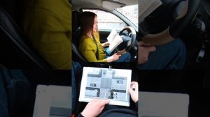 Как правильно выполнять повороты на перекрестке. Советы Автоинструктора.