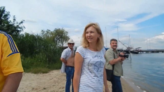 "Укртрансбезопасность - смелые только с людьми". Акция протеста на пляже "Чайка" ("Корабелов.Инфо") смотреть онлайн