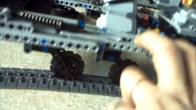 Ripsaw tank, lego technic rc tank. смотреть онлайн
