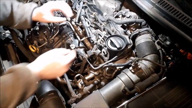 Wymiana i testowanie świec żarowych Superb 2FL Common Rail VAG смотреть онлайн