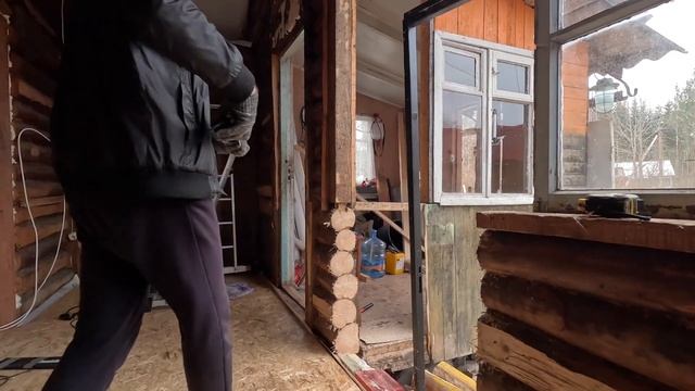 Установка входной двери в деревянном доме смотреть онлайн