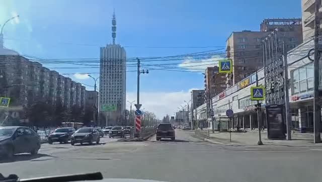 По проспектам Архангельска, апрель 2025 г смотреть онлайн