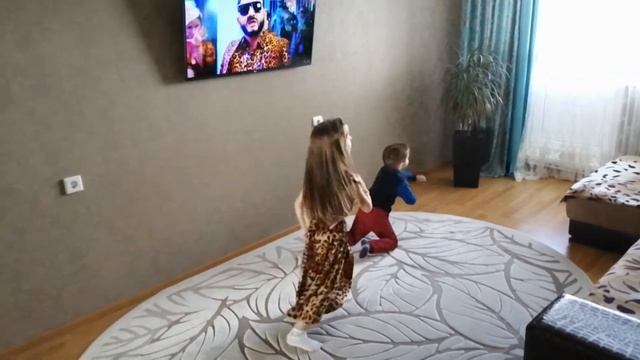 "хочу тибя любица" смотреть онлайн