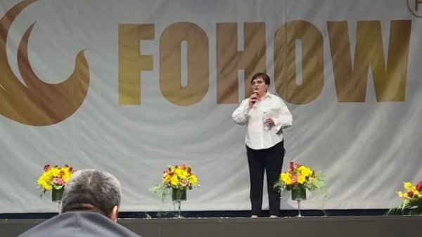 Fohow Выступление врача, Бриллиант 7 карат Надежда Гришкина Москва 5 11 2023