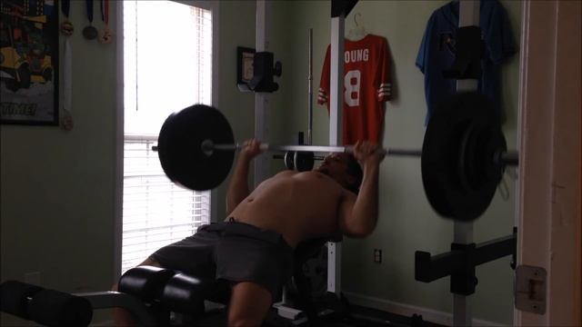 Chest Workout- Bench Press 235x10 Feet up, Incline Press, and DB Bench смотреть онлайн