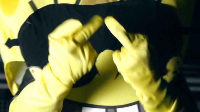 РУССКИЙ ЯЗЫК В НЕМЕЦКОМ РЭПЕ: Sun Diego/SpongeBOZZ смотреть онлайн