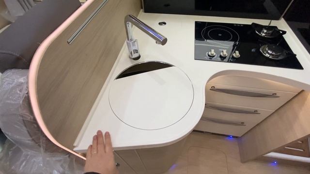 Mobilvetta Kea P68 Auto смотреть онлайн