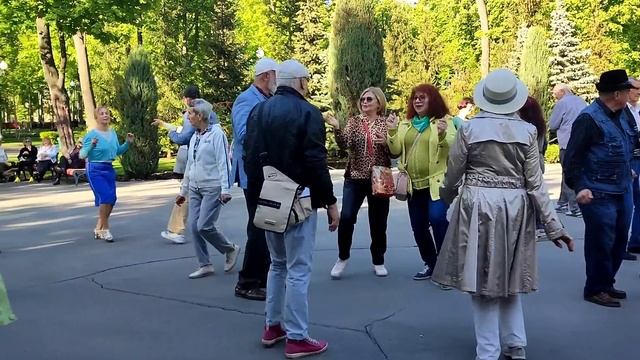 НЕЗАБУДКА! 27 АПРЕЛЯ 2024 ТАНЦЫ ХАРЬКОВ #music #retrodancing смотреть онлайн