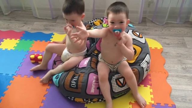 Двойня. Домашний влог! День из жизни. смотреть онлайн
