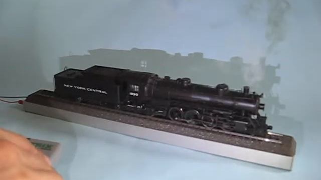 TRIX mobile station system and light mikado steam locomotive (Rollenprüfstand) смотреть онлайн
