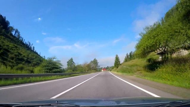 Карпати. Автомобільна дорога М-06 Київ - Чоп : с. Коростів - г.к. "Плай" смотреть онлайн