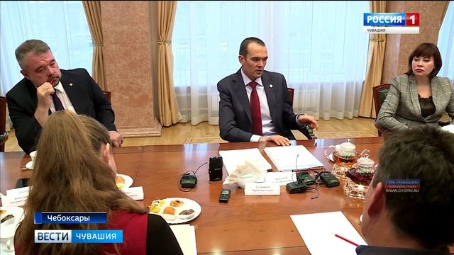 Михаил Игнатьев: к Новому году сёла и деревни Чувашии будут полностью обеспечены контейнерами для с смотреть онлайн