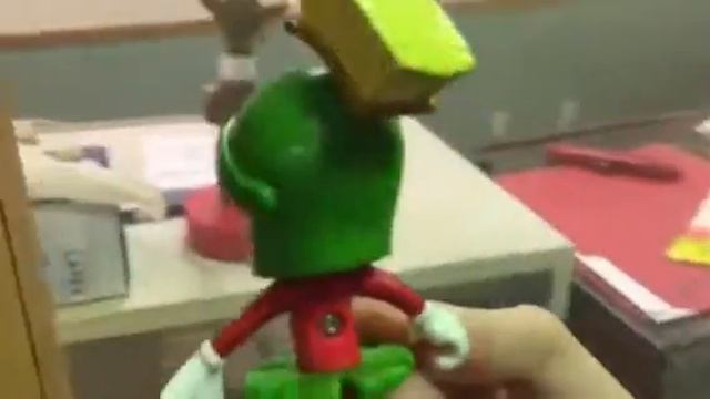 Batman Marvin and stewie looking at the pallet's part 2 Crazy vids Part 10/37 смотреть онлайн