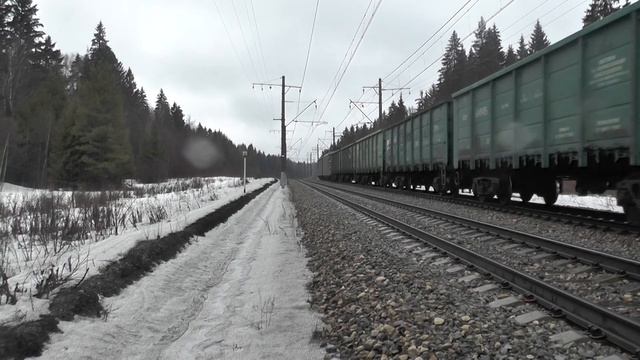 Электропоезд ЭД4М-0460 ЦППК, электровоз ВЛ10У-607 смотреть онлайн