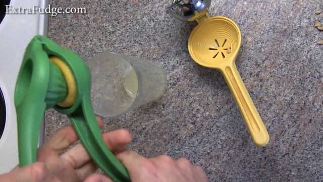 Chef'n FreshForce Citrus Press/Juicer Review смотреть онлайн
