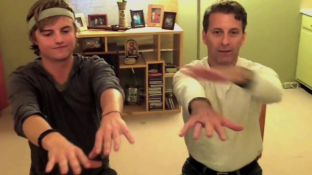 YOGAmazing in a Minute: Yoga for Singers / Musicians смотреть онлайн