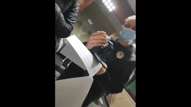 Заява на Полицейскую Калита М.В. и сотруд УрпПочта Ларина Е.К._26.11.2021 смотреть онлайн