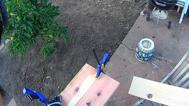Raised Garden Bed using Pocket Screws смотреть онлайн