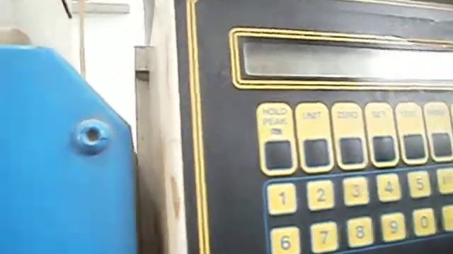 Concrete Cube Compressive Strength Test смотреть онлайн