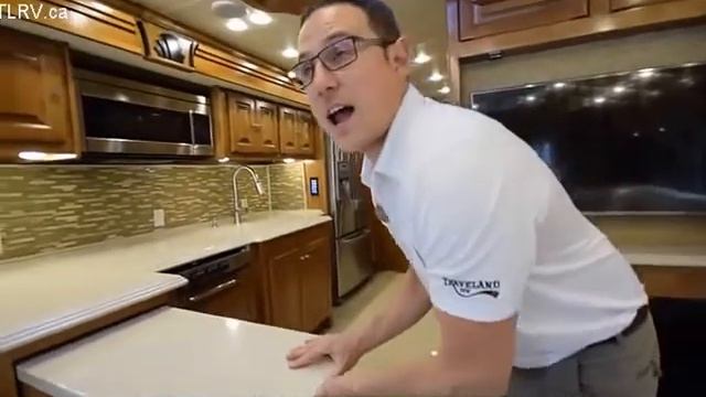 Copy of Class A Motorhome - Phaeton 40 AH - Traveland RV - 5 Favourite Features V1 смотреть онлайн