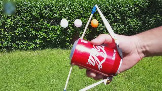 Как сделать Мощное оружие из банки Coca Cola смотреть онлайн