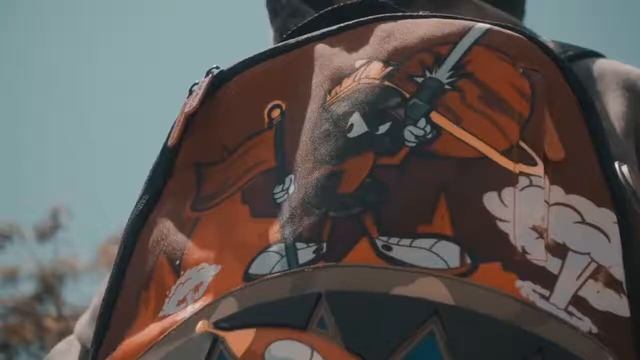 Sprayground llego a PERU смотреть онлайн