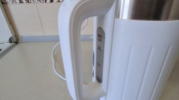 Электрический чайник Artel ART-KE-0910 White