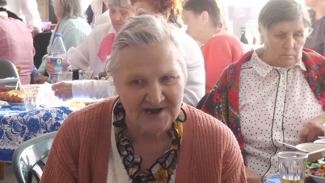 Местные жители чуть не испортили "новоселье" районному обществу инвалидов смотреть онлайн