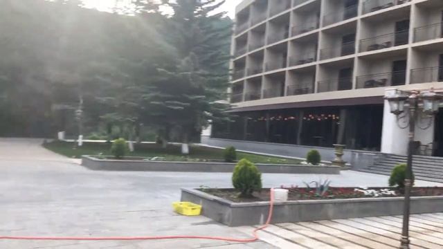 Jermuk hotel смотреть онлайн