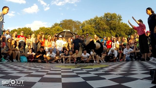 HEAD SHOTZ vs MARTA & PALICH | 1/8 FINAL | Kangol Wars 2016 смотреть онлайн