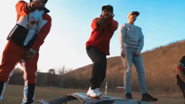 Mira El X Blade shine X young Chi "Take A Loss" music video.Directed By Capion the Great. смотреть онлайн