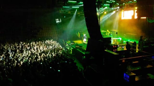 Limp Bizkit - Livin' it Up Orenburg 14.11.15 смотреть онлайн