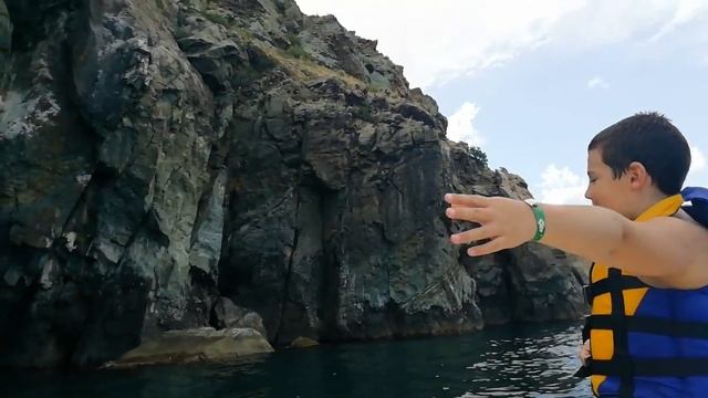 Крым_Медвежья гора смотреть онлайн
