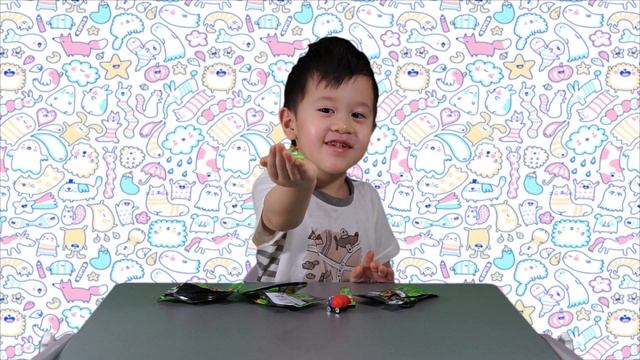 Машинки Монстрики 3. Сюрприз упаковка. Обзор от Вовочки. Trash wheels 3. Surprise package смотреть онлайн