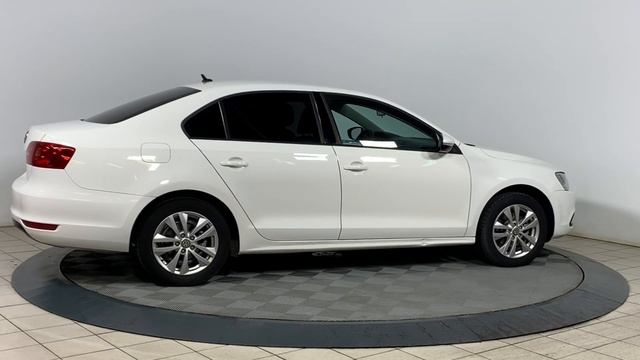 Volkswagen Jetta смотреть онлайн