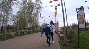 Влог:10 мая 2024г Учимся ходить на костылях/Алтайский край