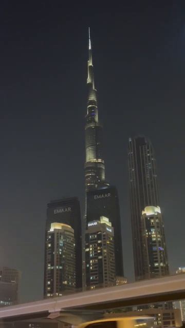 Dubai. UAE. The roads. ОАЭ. Дороги в Эмирате Дубай. смотреть онлайн