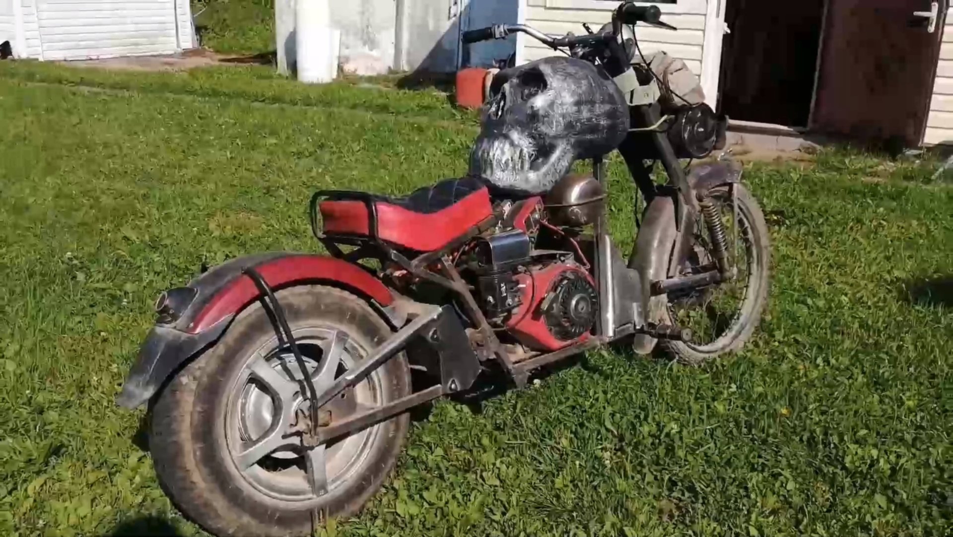 Мотоцикл самоделка с черепом смотреть онлайн