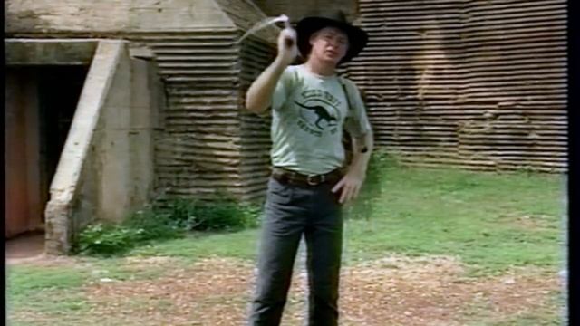 How to crack a stockwhip 1999 смотреть онлайн