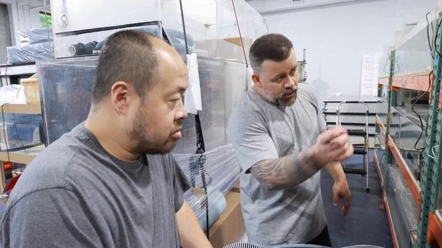ROBOT WATER CHANGES?! SETTING UP 8,000G TO PREPARE!! смотреть онлайн