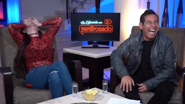 Cuando Paul Stanley le firmó las chichis a Celia Lora смотреть онлайн
