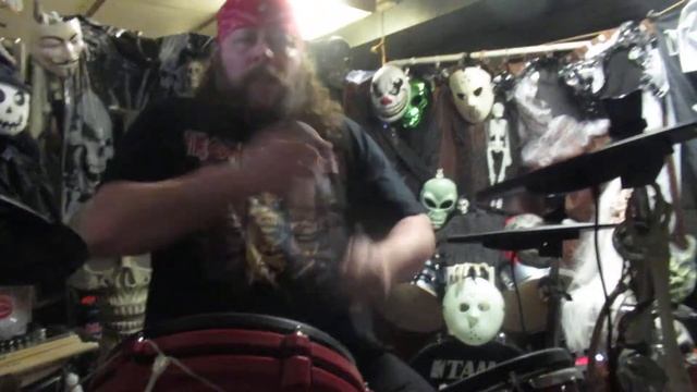 Iron Maiden-Public Enema Number One -- Drum Cover смотреть онлайн