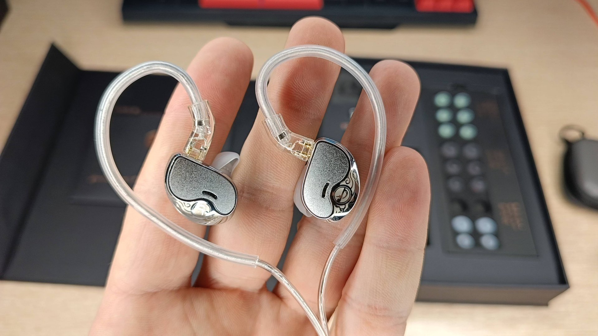 Zhulinniao Qingluan Z4 внутриканальные наушники с Aliexpress смотреть онлайн