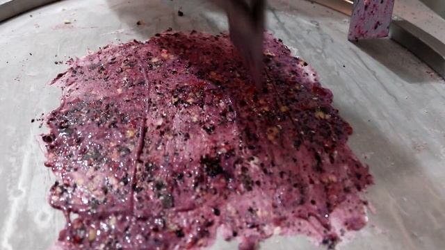 DÜNYANIN EN LEZZETLİ DONDURMASINI YEDİK VE ÇOK SEVDİK ANKARA HAMAMÖNÜ TAVA DONDURMA[TAYLAND USULÜ] смотреть онлайн